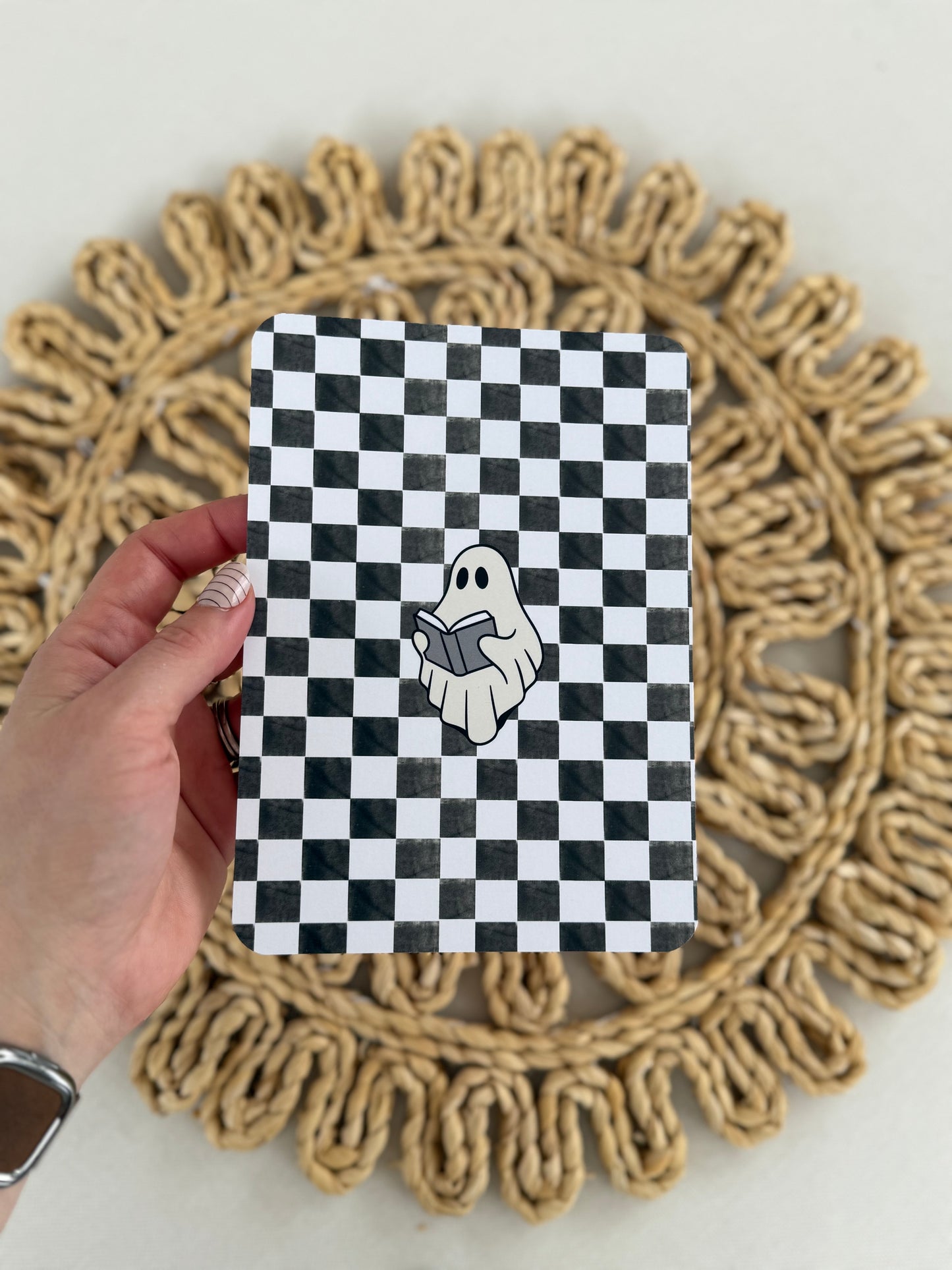 Checkered Ghost Kindle Insert