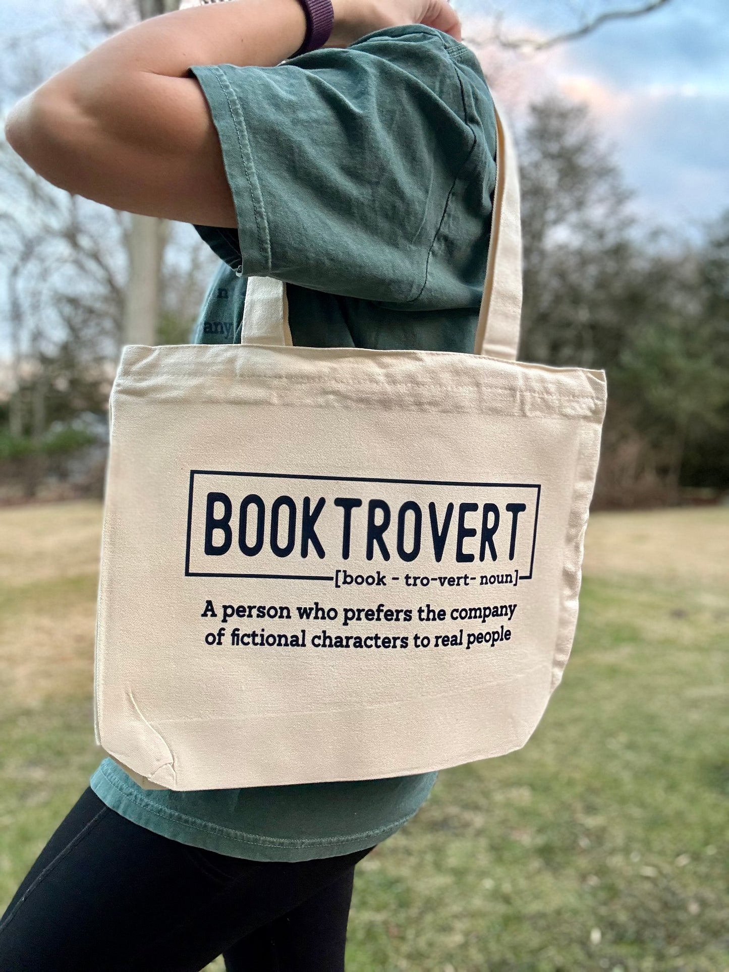Booktrovert Zippered Tote Bag