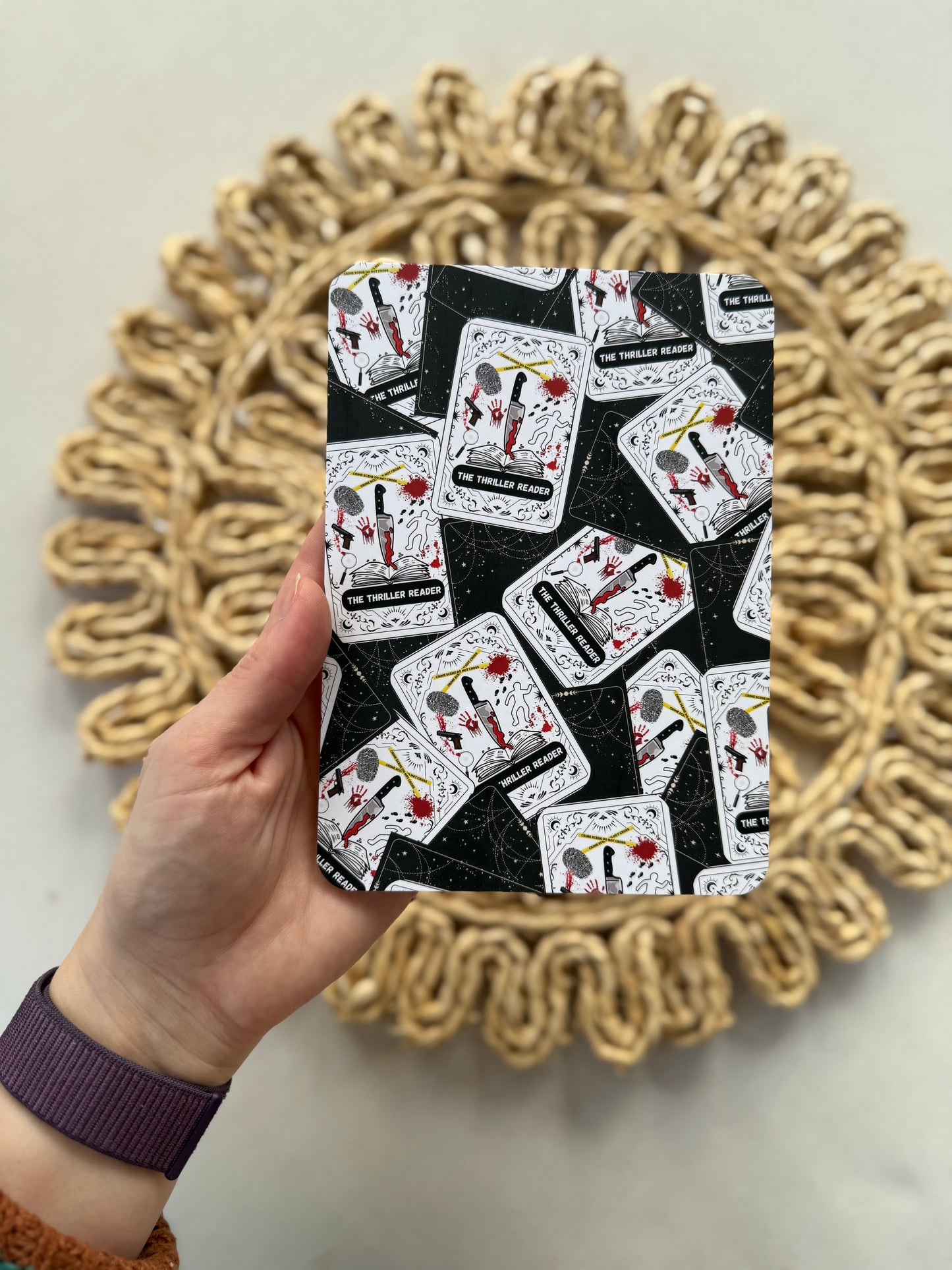 The Thriller Reader Tarot Card Kindle Insert