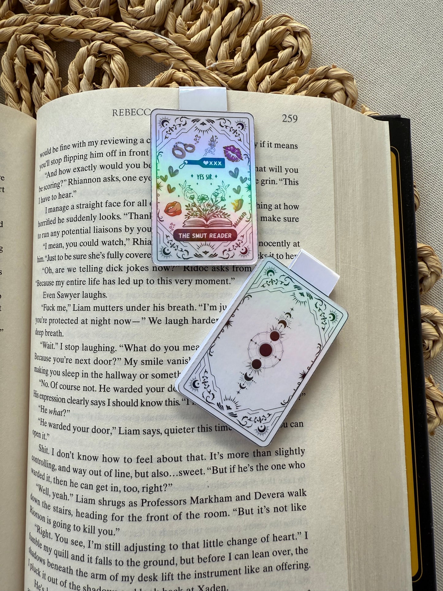 The Smut Reader Tarot Card Magnetic Bookmark (holographic)