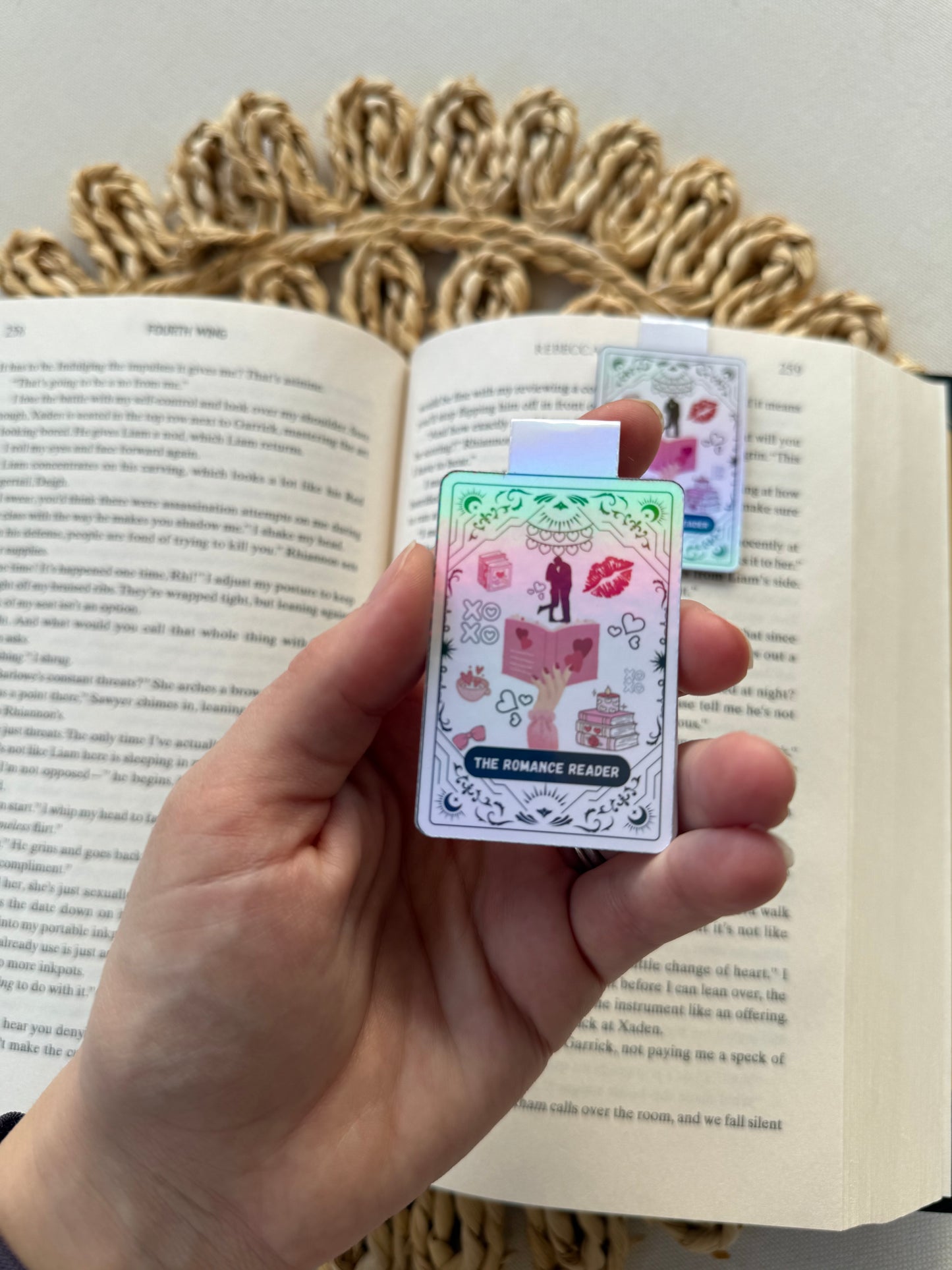 The Romance Reader Tarot Card Magnetic Bookmark (holographic)