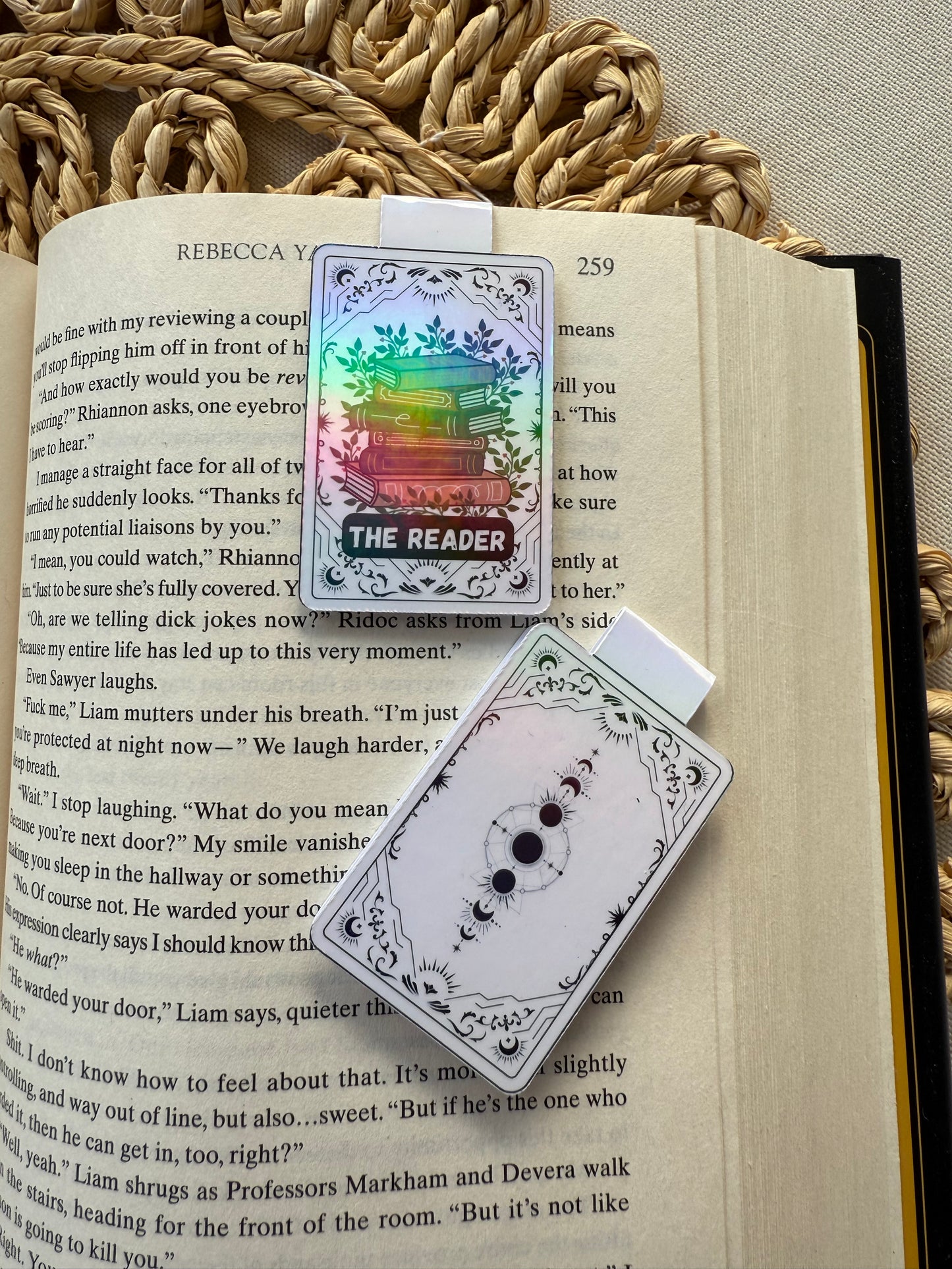 The Reader Tarot Card Magnetic Bookmark (holographic)