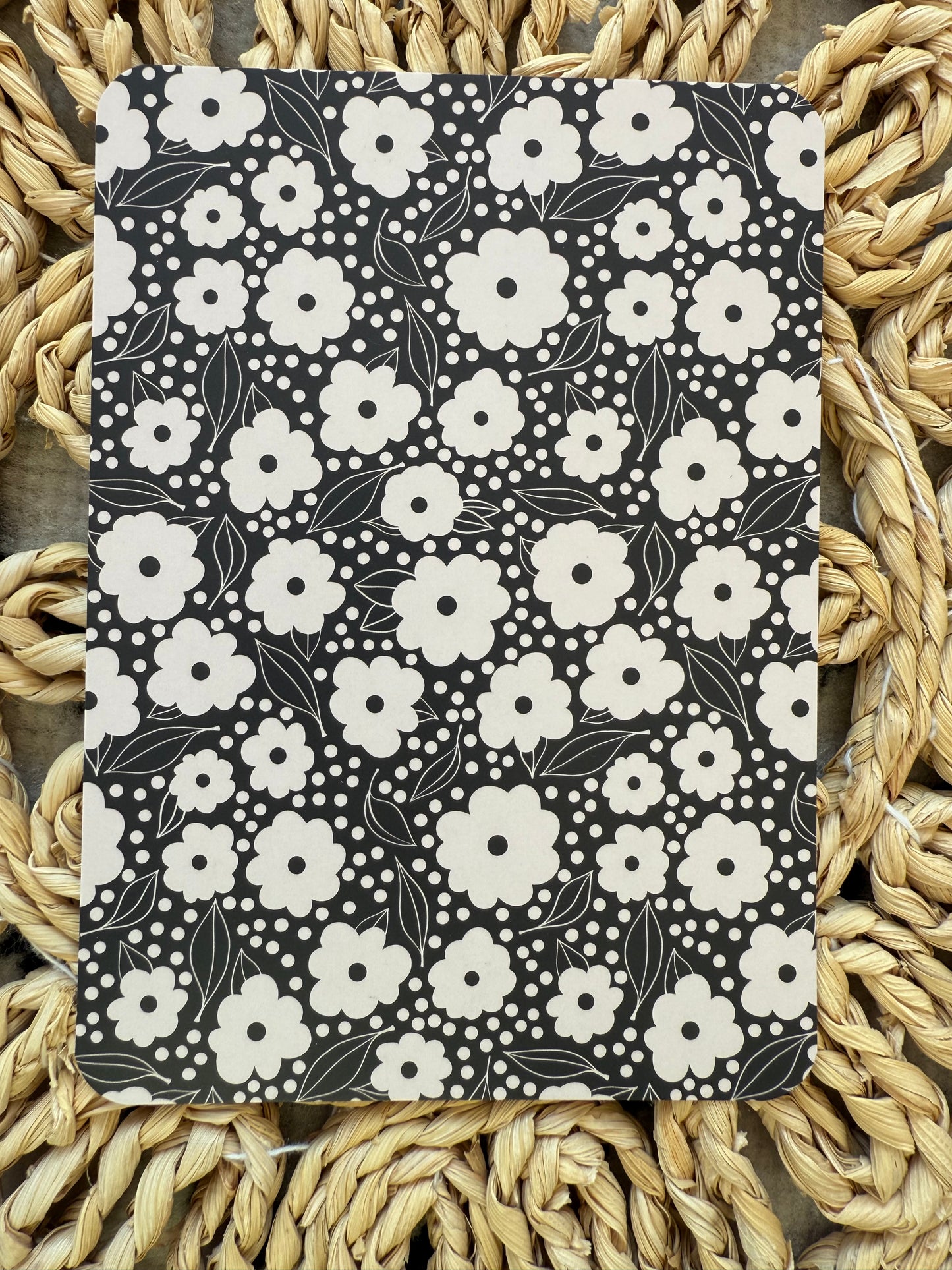 Black & Cream Floral Kindle Insert