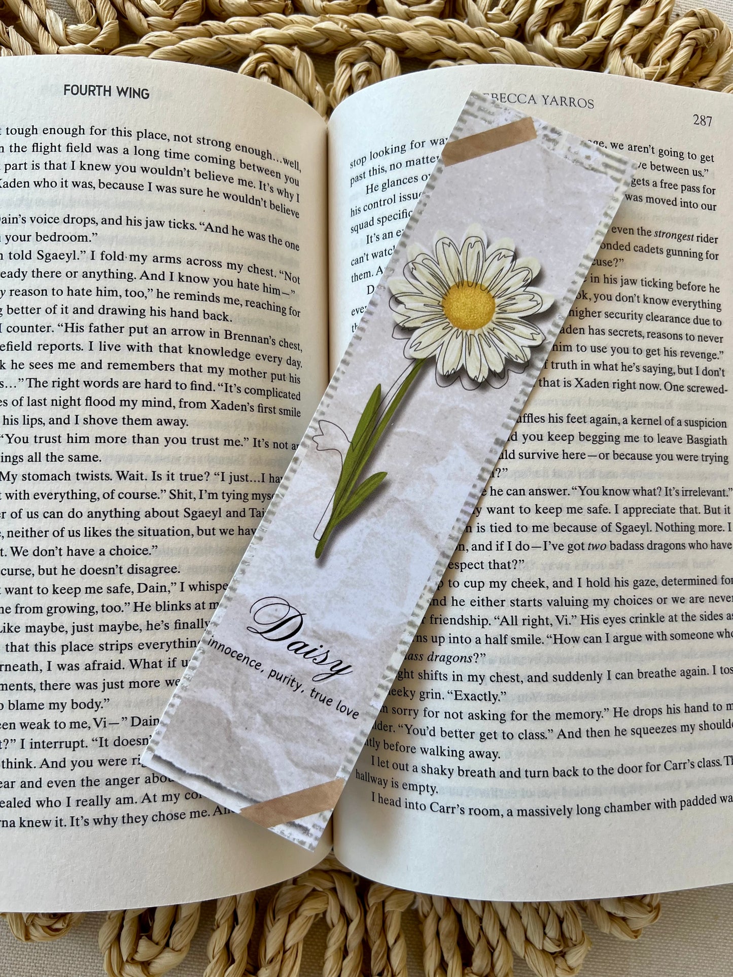 Daisy Classic Bookmark
