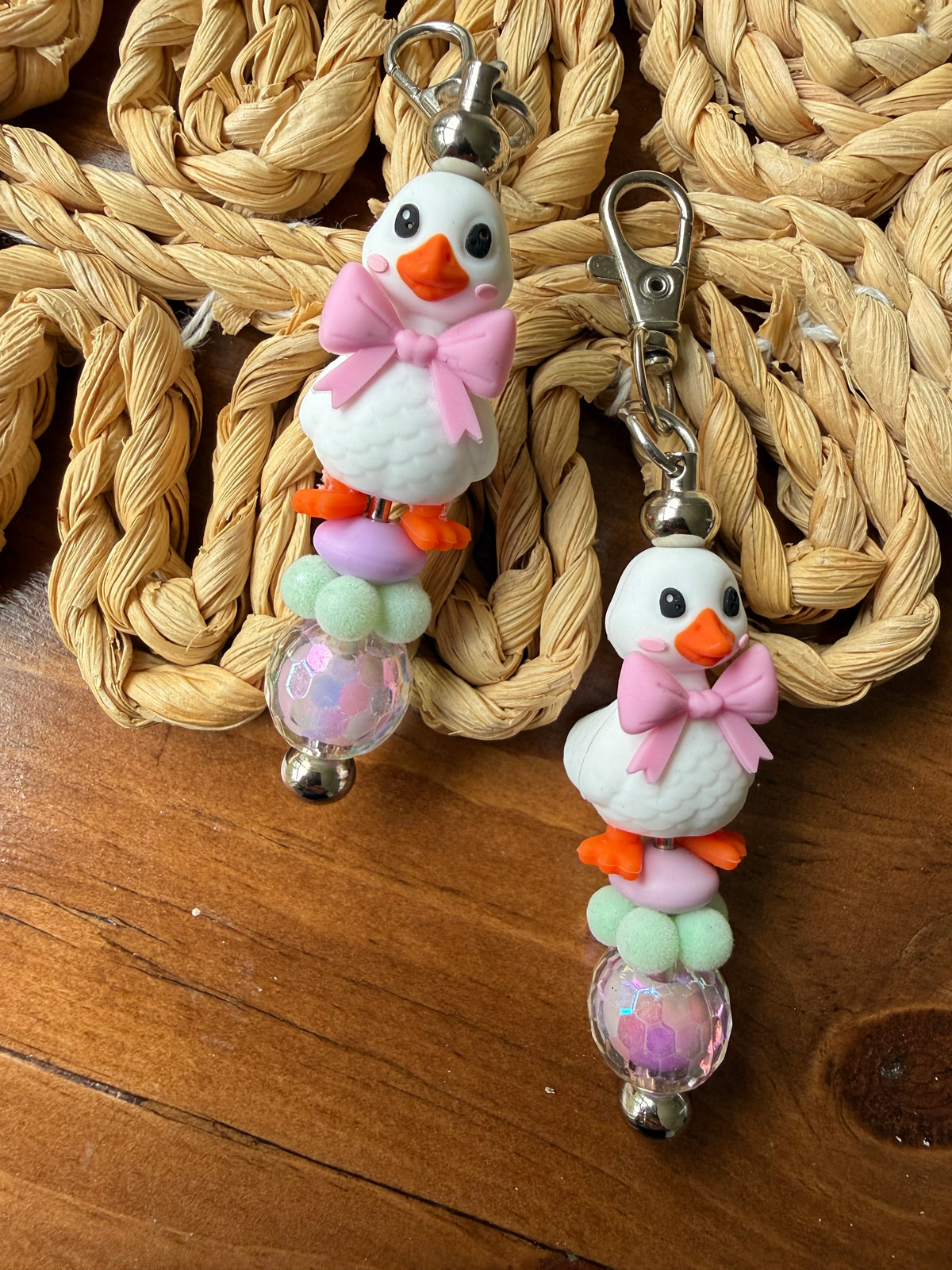 Goosie Tethered Charm
