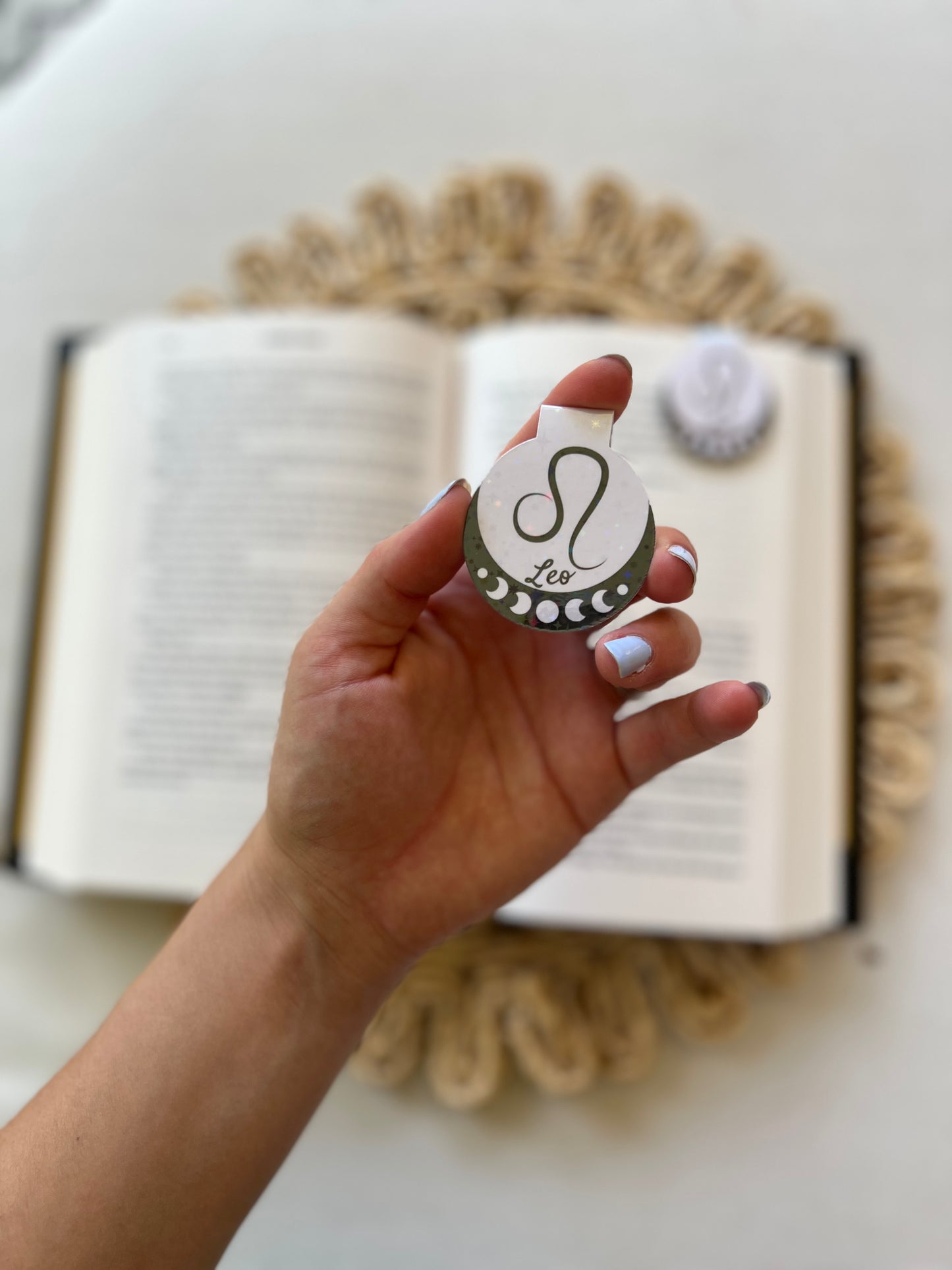 Leo Magnetic Bookmark