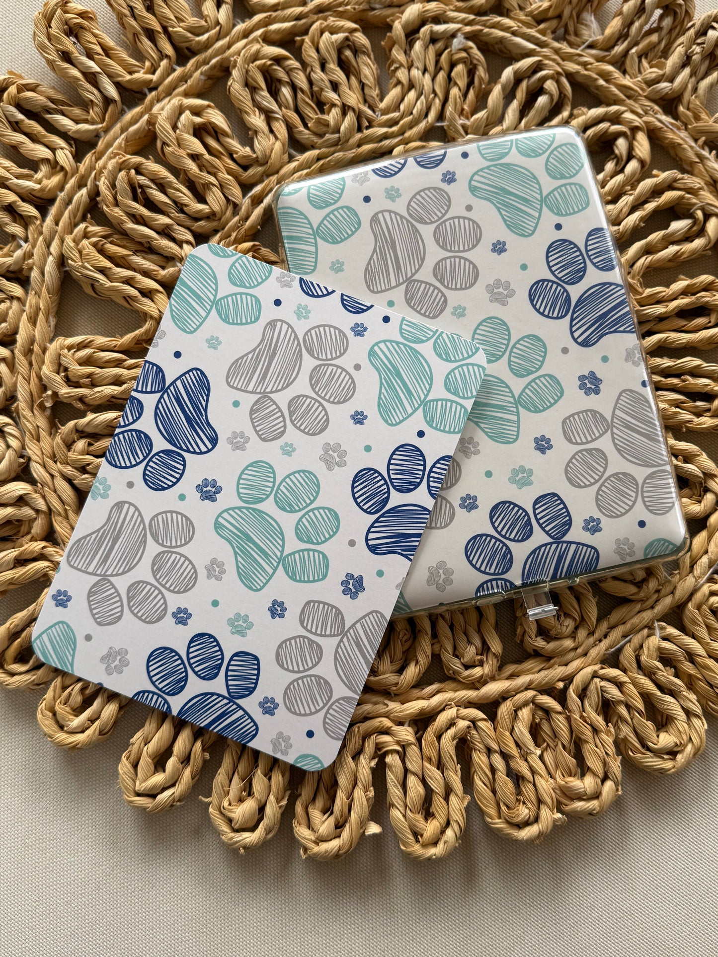 Blue Paw Prints Kindle Insert