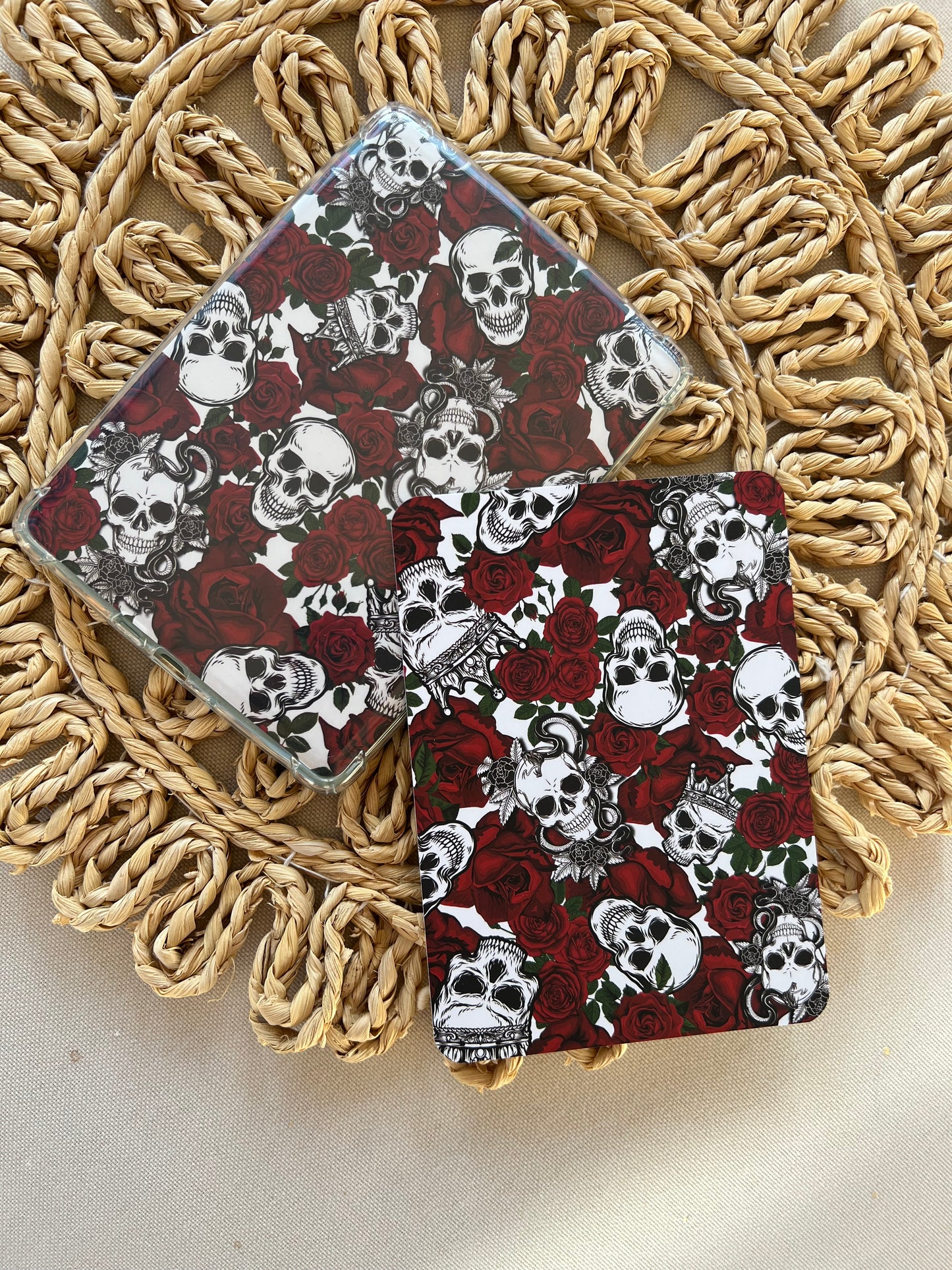 Skulls & Roses Kindle Insert