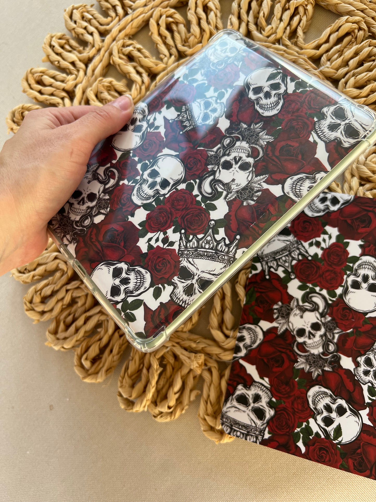 Skulls & Roses Kindle Insert