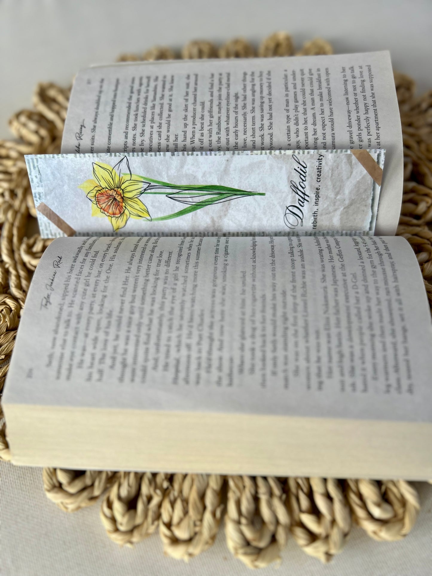 Daffodil Classic Bookmark