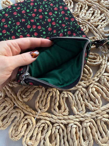 Mini Roses Kindle Sleeve