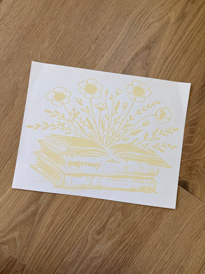 Flowers Book Stack Shirt (Beige ink)