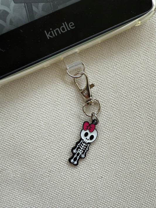 Bow Skelly Tethered Charm