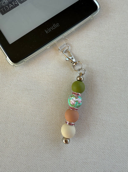 Vintage Floral Bead Tethered Charm
