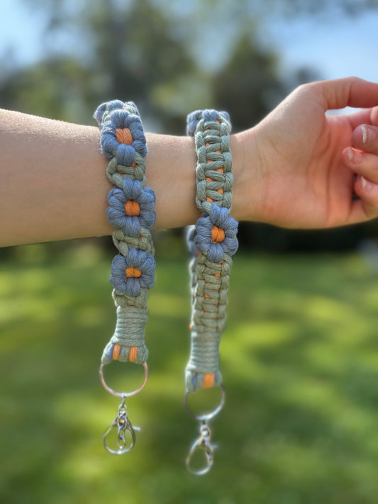 Light Blue with ORANGE middle Macrame Daisy Wristlet