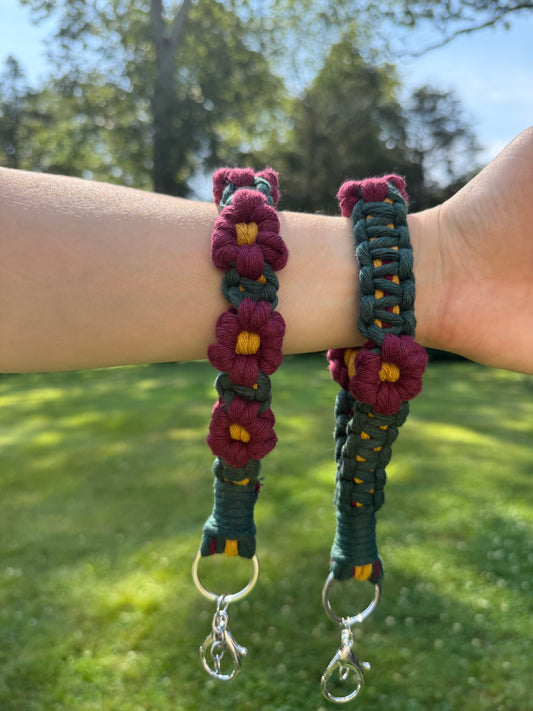 Wine Macrame Daisy Wristlet