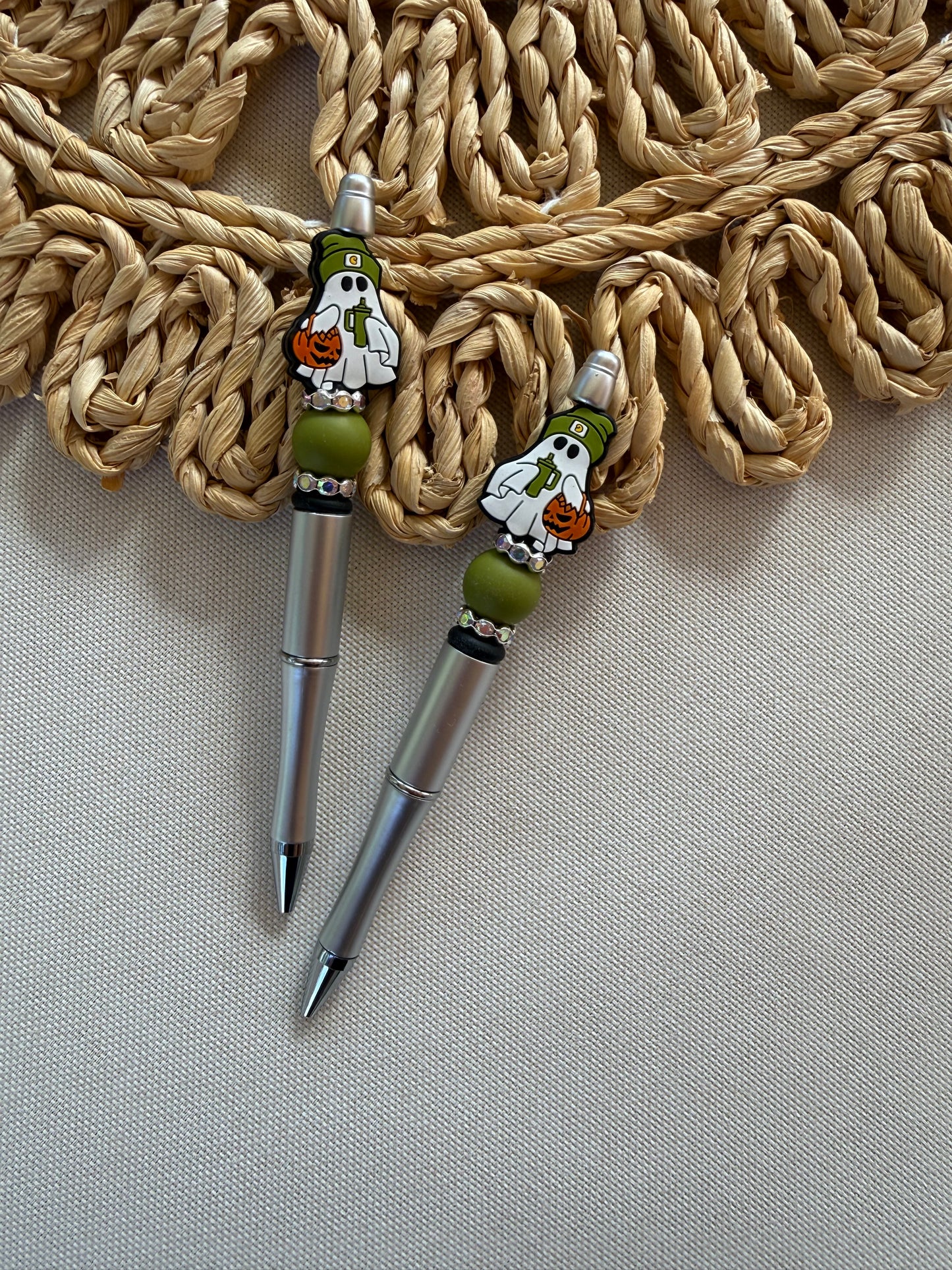 Beanie Ghost Pen