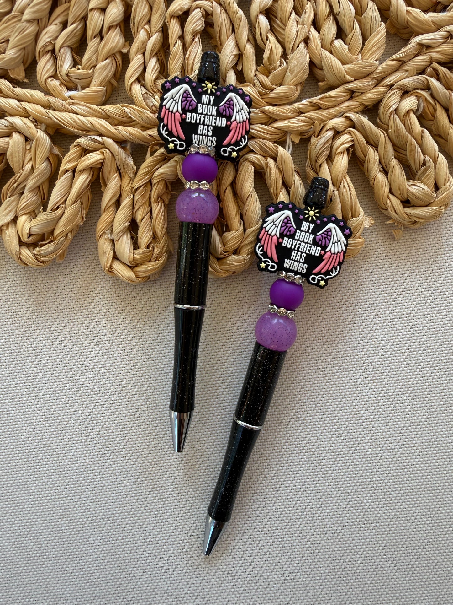 Book boyfriend has wings Pen