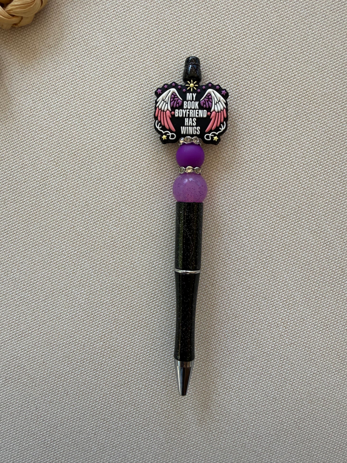 Book boyfriend has wings Pen