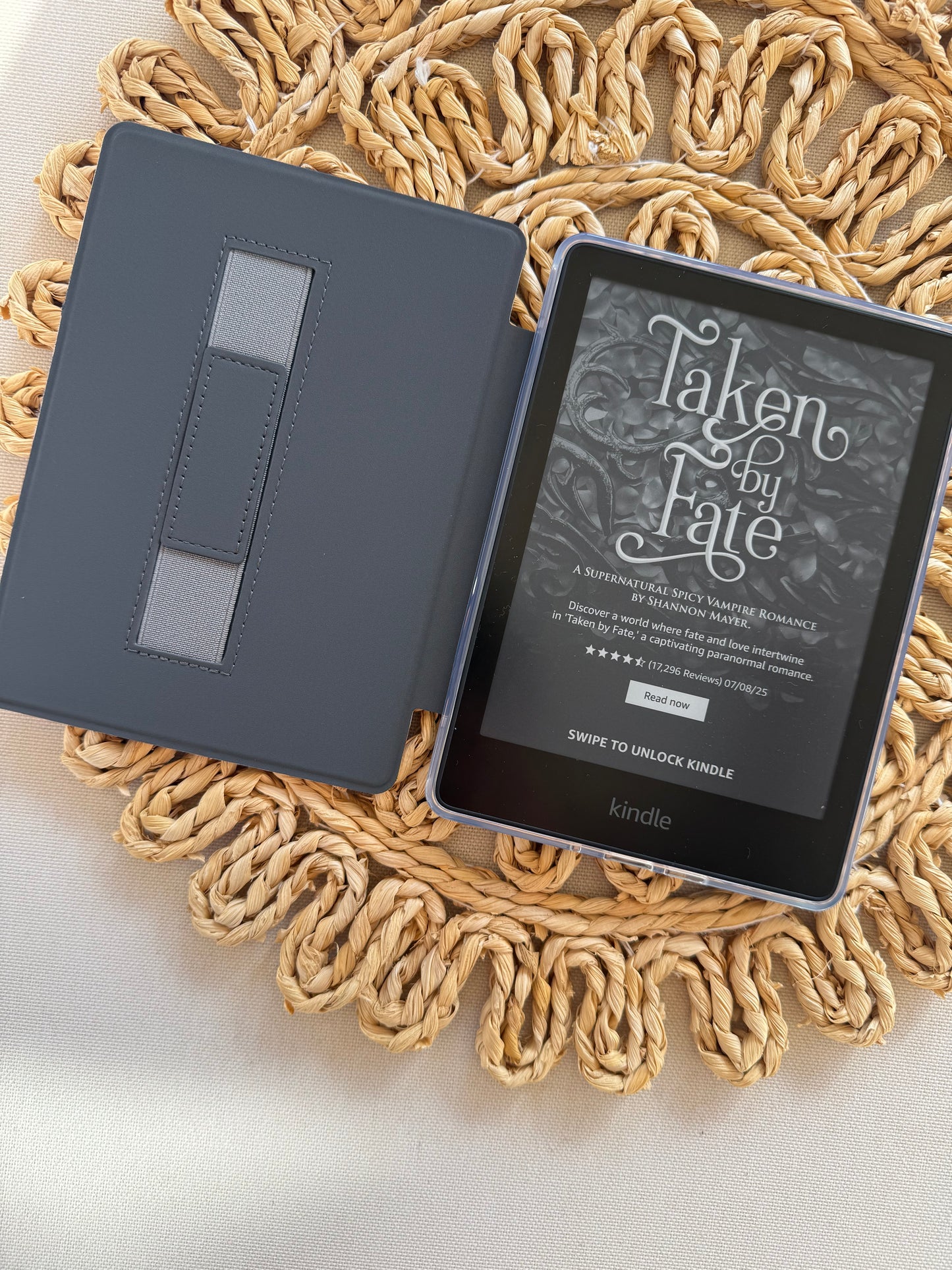 Books & Coffee Kindle Case