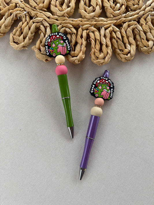 Good Girls Read Dirty Books Pen