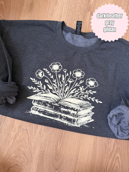 Flowers Book Stack Shirt (Beige ink)